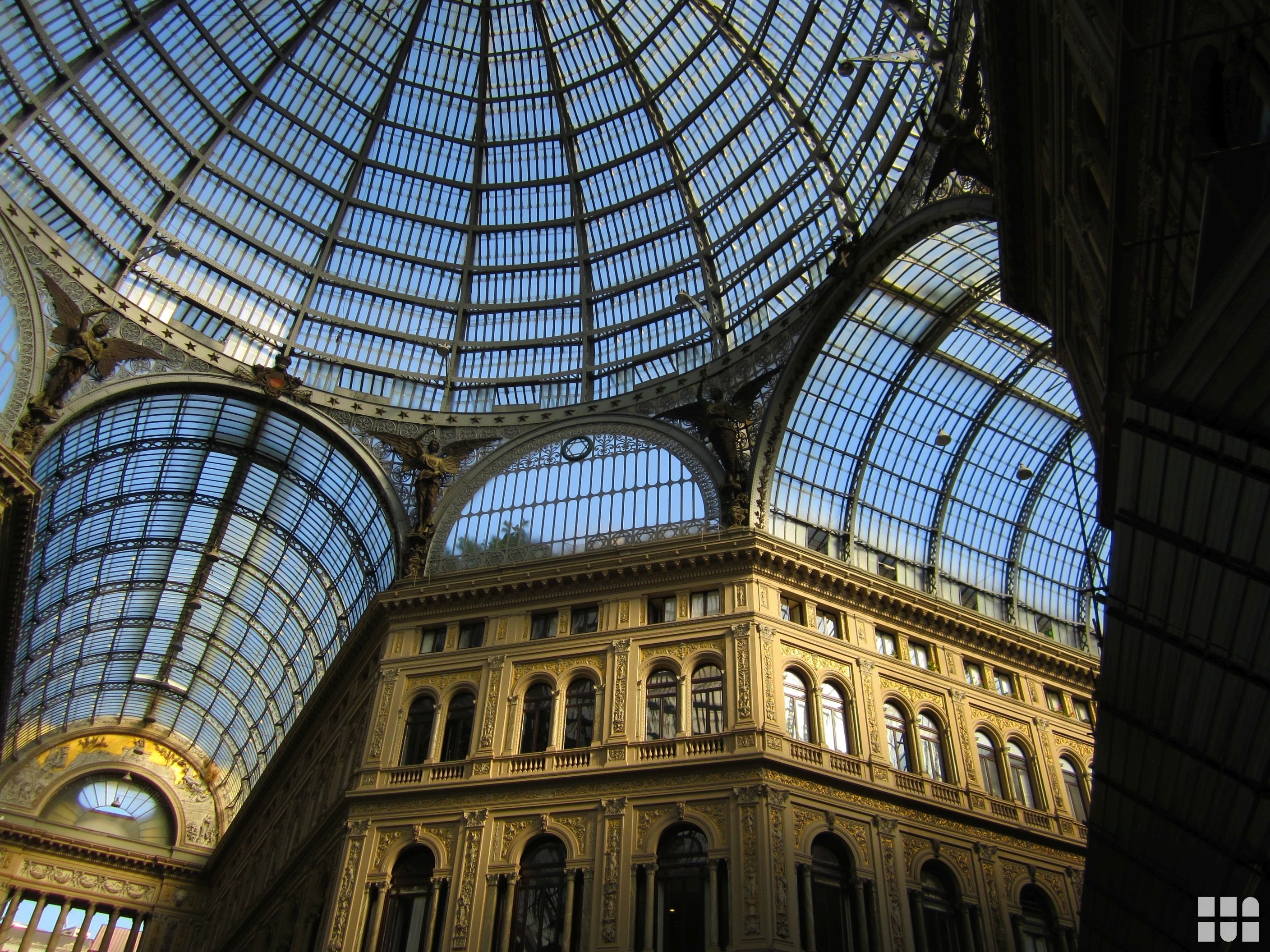 ab 469 € – 8 Tage Kreuzfahrt östliches oder westliches Mittelmeer entdecken inkl. Vollpension