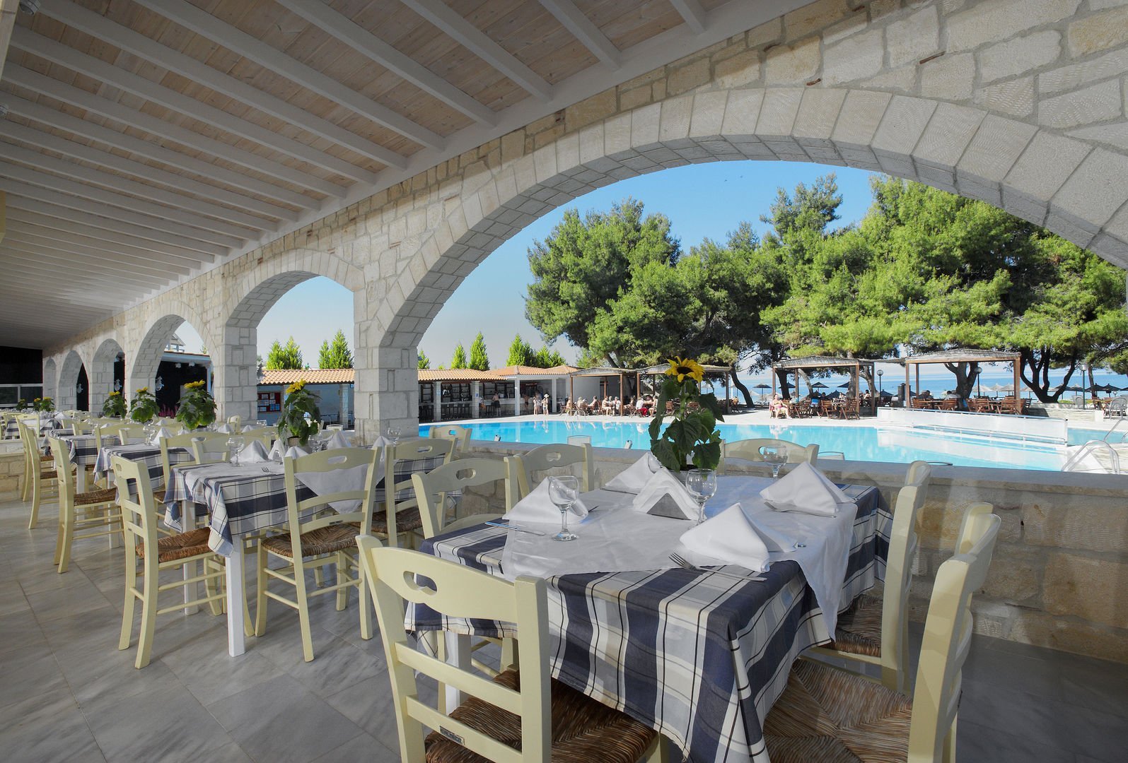 Eagles Villas, ab 966 &euro; – 7 Tage Ouranoupoli / Halbinsel Chalkidiki im 5* Eagles Villas ( Neuer&ouml;ffnung 2017 ) inkl. Fr&uuml;hst&uuml;ck, Transfer & Fl&uuml;gen