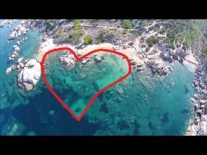 Flying over spiaggia del cuore talmone punta don diego palau sardegna drone