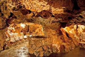 Grotta Giusti Natural Spa & Golf Resort