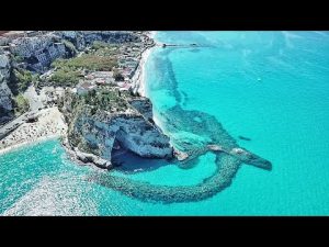 TROPEA ULTRA HD 4K, CALABRIA Pizzo Calabro, Capo Vaticano Giugno 2019 le migliori spiagge