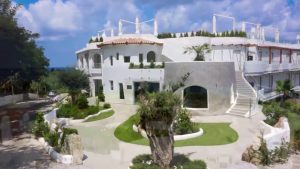 Discover Infinity Resort Tropea in Calabria with Voyage Privé UK