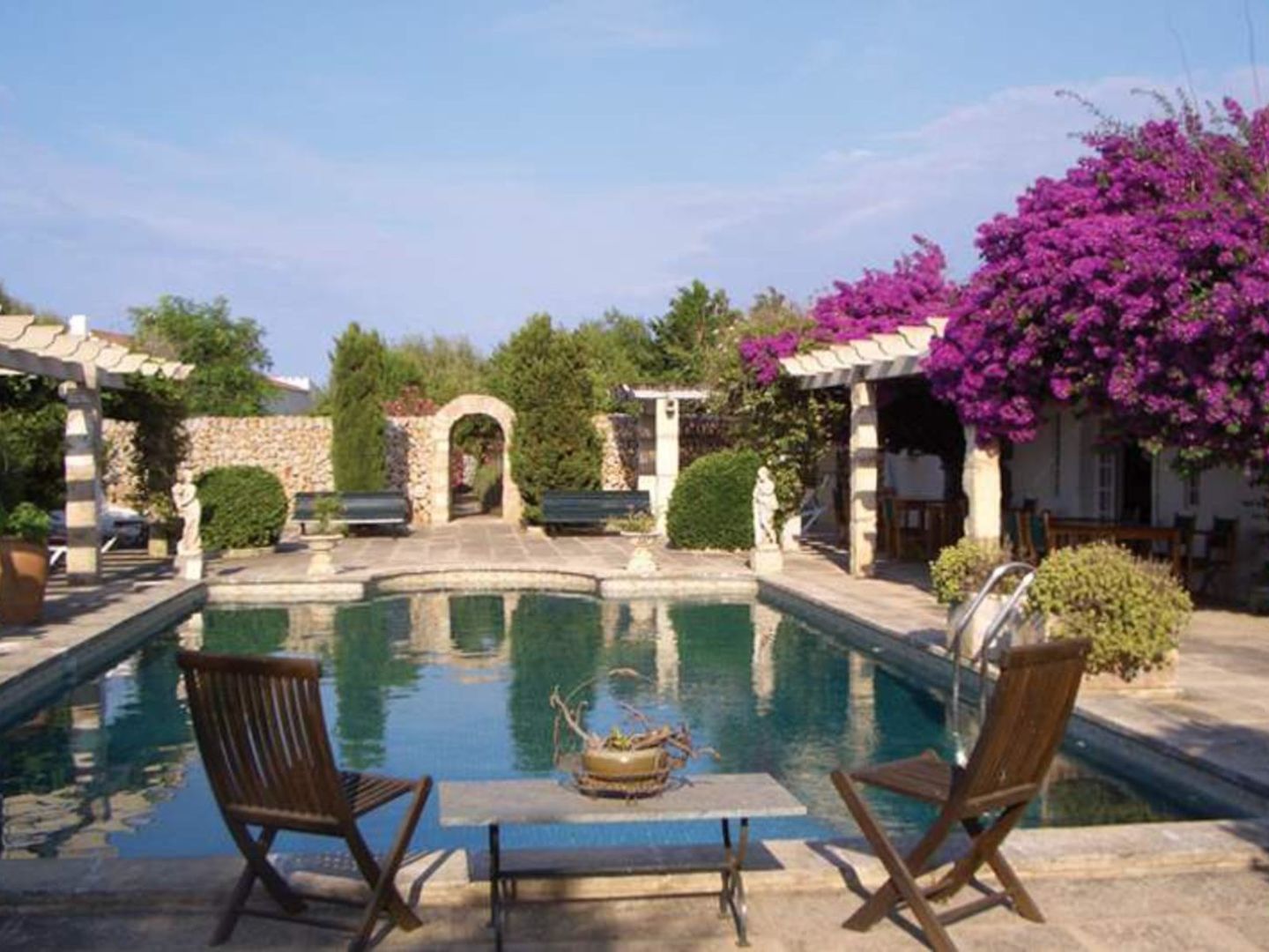 Pilot Amphora Boutique Hotel, ab 358 &euro; – 7 oder 14 Tage in Ciutadella de Menorca / Menorca im 4* Hotel Gran Sagitario ( Neuer&ouml;ffnung 2020 ) inkl. Verpflegung, Transfer & Fl&uuml;gen