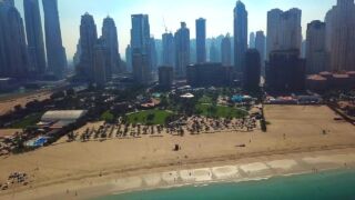 Dubai Drone HD Mandarin Oriental Jumeirah, ab 1027 € – Neueröffnung Mai 2019 in Dubai: 7 Tage Jumeirah im 5,5 * deluxe Mandarin Oriental Jumeirah inkl. Halbpension, Transfer und Flügen