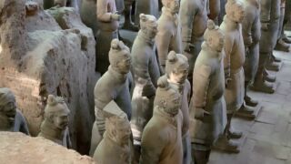 Terrakotta Armee, China, Xi'an, 2018 Yangtze Flusskreuzfahrt, ab 1599 € – 14 Tage China Rundreise & Yangtze Flusskreuzfahrt : 9-tägige Rundreise in 4* Hotels, HP oder ÜF und 4 Nächte auf dem Schiff, VP inkl. Flug und Ausflüge