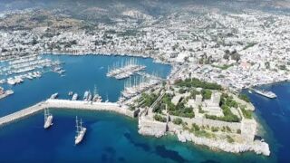 Havadan Bodrum Kalesi ve Bodrum Limanı TUI MAGIC LIFE Bodrum, ab 918 € – 9 Tage Bodrum / Türkei im 4* TUI MAGIC LIFE Bodrum – Adults Only (16+) inkl. All Inclusive, Transfer & Flug
