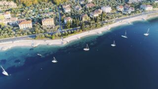 Torri del Benaco By Drone Le Torri Del Garda Familfy Resort, ab 514 € – 7 Tage Familienurlaub am Gardasee im 4* Le Torri Del Garda Familfy Resort inkl. Halbpension