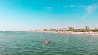 Lignano Sabbiadoro 2018 4K Marina Azzurra Resort, ab 261 €- 3,6 oder 7 Tage Hausboot Urlaub in Lignano Sabbiadoro / Adria im 4* Marina Azzurra Resort ( Neueröffnung 2019 )
