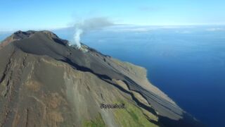 Stromboli: Aerials with a drone La Sirenetta Park Hotel, ab 635 € – 7 Tage Vulkantour auf der Insel Stromboli / Liparische Inseln im 4* La Sirenetta Park Hotel inkl. Frühstück & Flug
