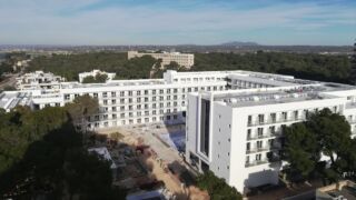 Hotel Riu Playa Park Timelapse - Majorca - Spain - RIU Hotels & Resorts Hotel Riu Playa Park, ab 731 € -7 Tage Playa de Palma / Mallorca im 4* Hotel Riu Playa Park ( Neueröffnung 2019 ) inkl. All Inclusive, Transfer und Flug