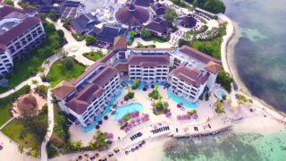 Secrets St. James and Wild Orchid - Montego Bay, Jamaica Secrets St. James Montego Bay, ab 1.661€ – 7 oder 14 Tage Strandurlaub in Montego Bay / Jamaika ins 5* Secrets St. James Montego Bay – Adults only inkl. All Inclusive, Transfer und Flug