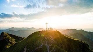 Die Alpenregion Tegernsee Schliersee von oben - Langversion Karma Bavaria, ab 142 € – 2,3 oder 7 Tage Schliersee / Oberbayern im 4* Karma Bavaria inkl. Frühstück – optional mit Halbpension