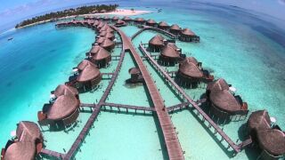 Constance Halaveli Aerial video from drone Constance Halaveli Maldives, ab 3.964 € – 10 Tage Alif Atoll / Malediven im 6* Constance Halaveli Maldives inkl. Halbpension, Transfer & Flügen