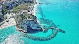 TROPEA ULTRA HD 4K, CALABRIA Pizzo Calabro, Capo Vaticano Giugno 2019 le migliori spiagge Infinity Resort Tropea, ab 584 € – 7 Tage Tropea / Italien im 4* Infinity Resort Tropea inkl. Verpflegung, Transfer & Flügen