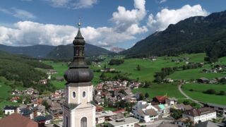 Kastelruth Imagefilm Hotel Lamm, ab 261 € – 2,3 oder 7 Tage Kastelruth / Südtirol im 4* Hotel Lamm ( Neueröffnung 2018 )