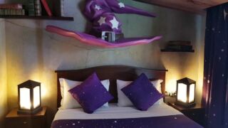 GARDALAND MAGIC HOTEL - TUTTO L'HOTEL IN 5 MINUTI Hotel Gardaland Magic, ab 170 € – 2,3 oder 7 Tage Castelnuovo del Garda / Gardasee im 4* Hotel Gardaland Magic ( Neueröffnung 2019 )