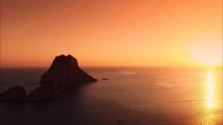 Ibiza 4k Drone Dji Phantom 3 Professional TRS Ibiza Resort, ab 1.321 € – 7 Tage Sant Antoni de Portmany / Insel Ibiza im 5* TRS Ibiza Resort ( Neueröffnung 2022 ) inkl. All Inclusive, Transfer & Flügen ( auch mit kostenloser Stornierung / Umbuchung )