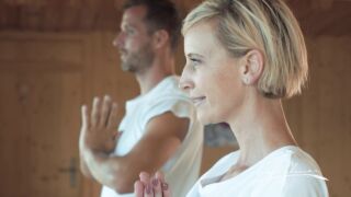 Yoga im Natur- und Wellnesshotel Höflehner****S Natur Wellnesshotel Höflehner, ab 331 € – 2,3 oder 7 Tage Natur- und Wellnessurlaub in Haus im Ennstal / Steiermark im 4,5* Natur Wellnesshotel Höflehner